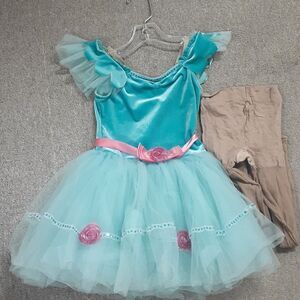 Munchkin costumes:Adorable Revolution turquoise with pink beaded roses / tights.